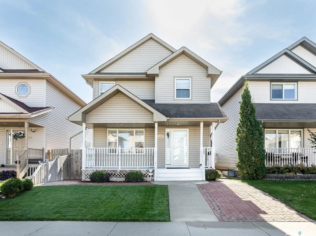 163 Blakeney Cres, Saskatoon