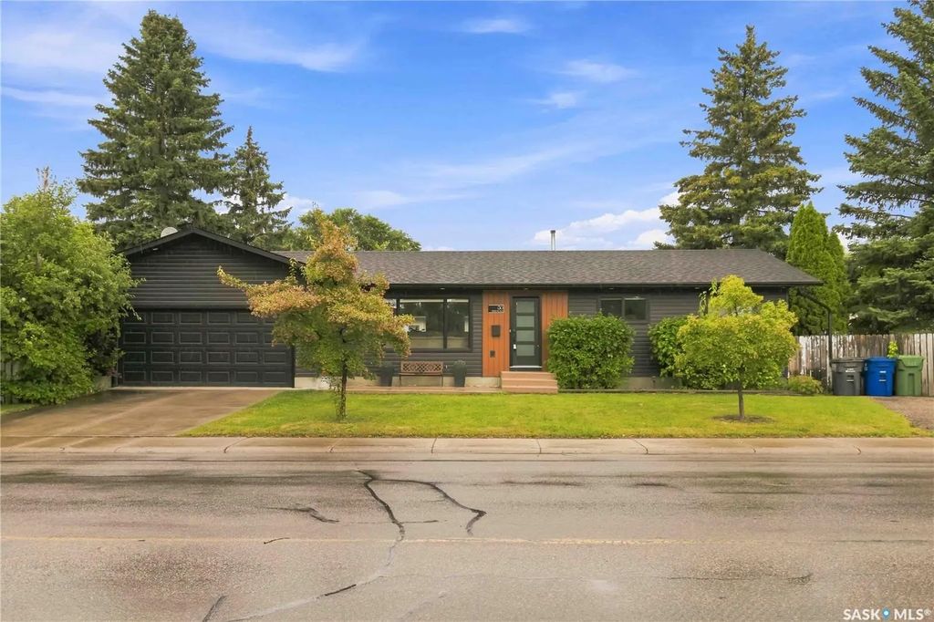30 Cory Place, Saskatoon