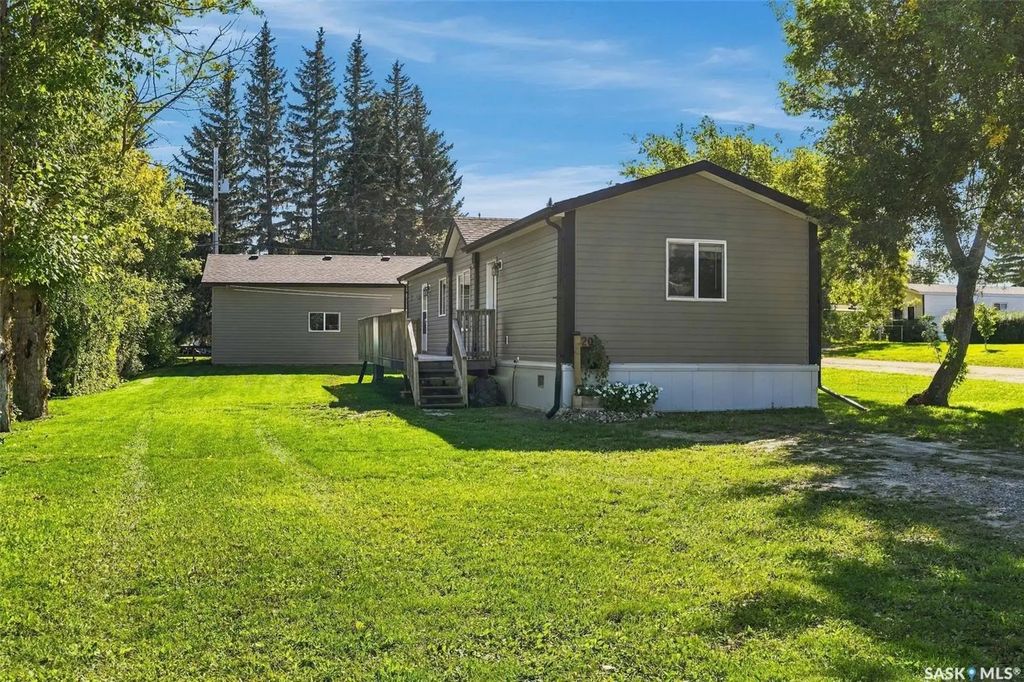 20 Empress Avenue, Qu'Appelle