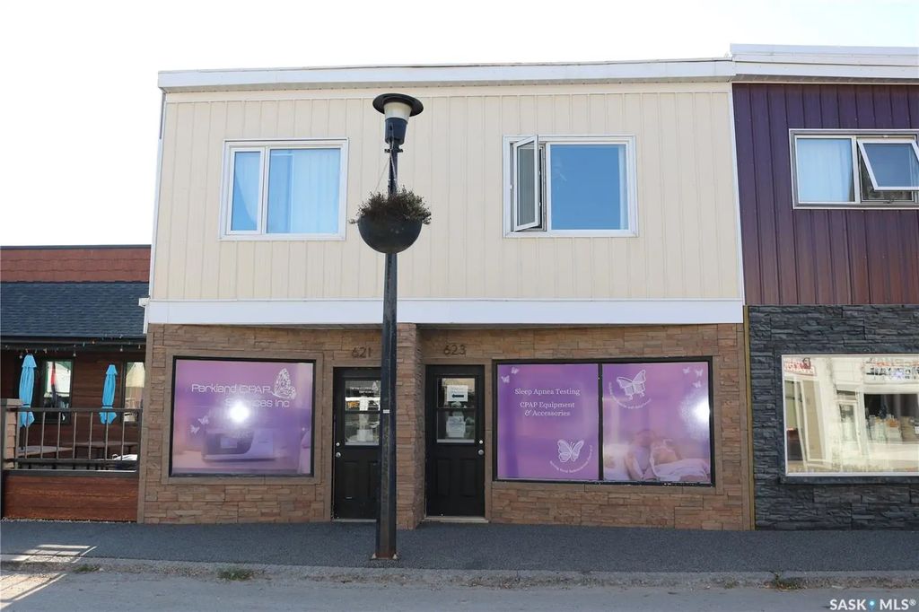 623 Main Street, Moosomin