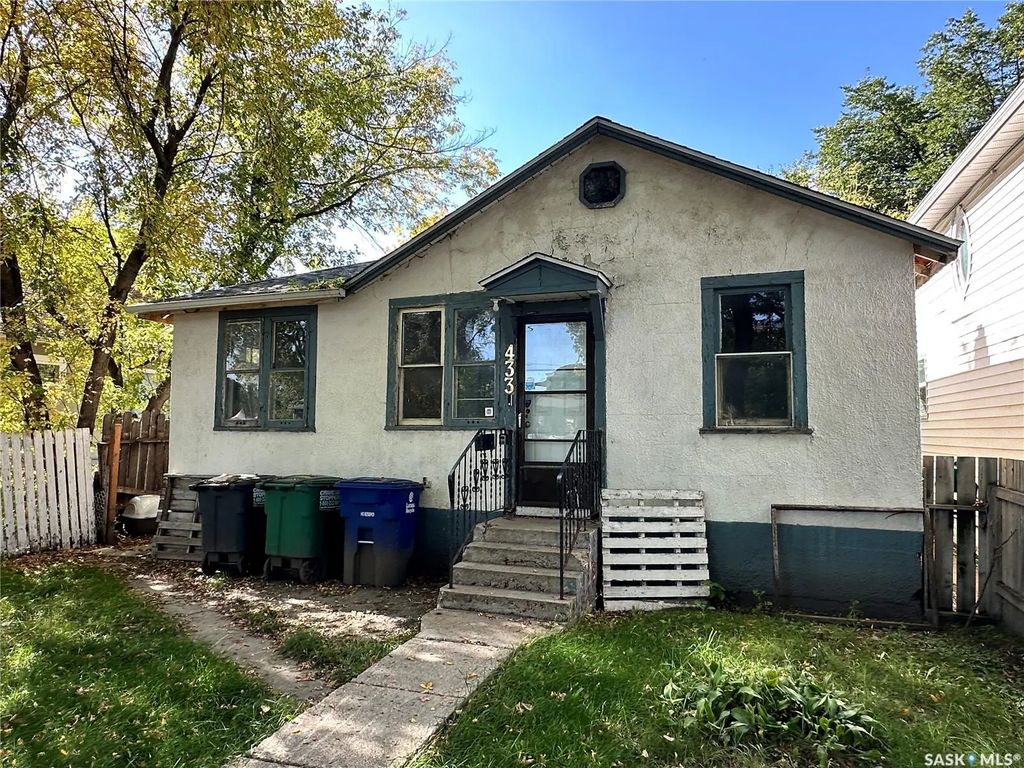 433 I Avenue S, Saskatoon