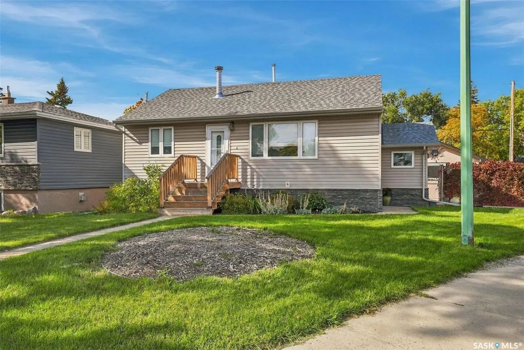600 Mullin Avenue E, Regina
