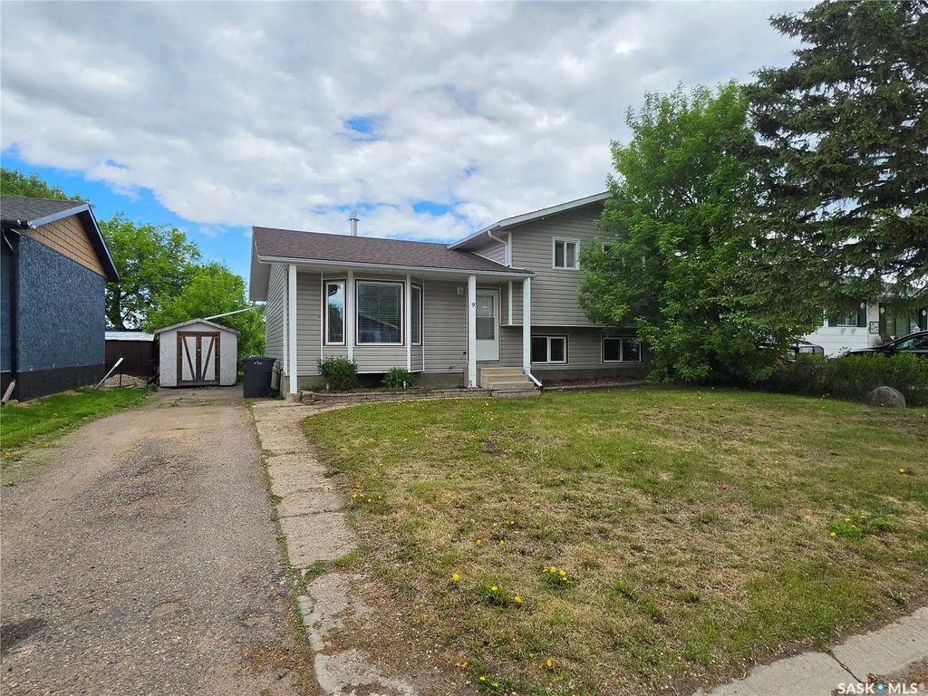 9 Stack Cres, Meadow Lake