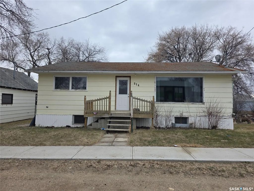 314 2nd Avenue, Young