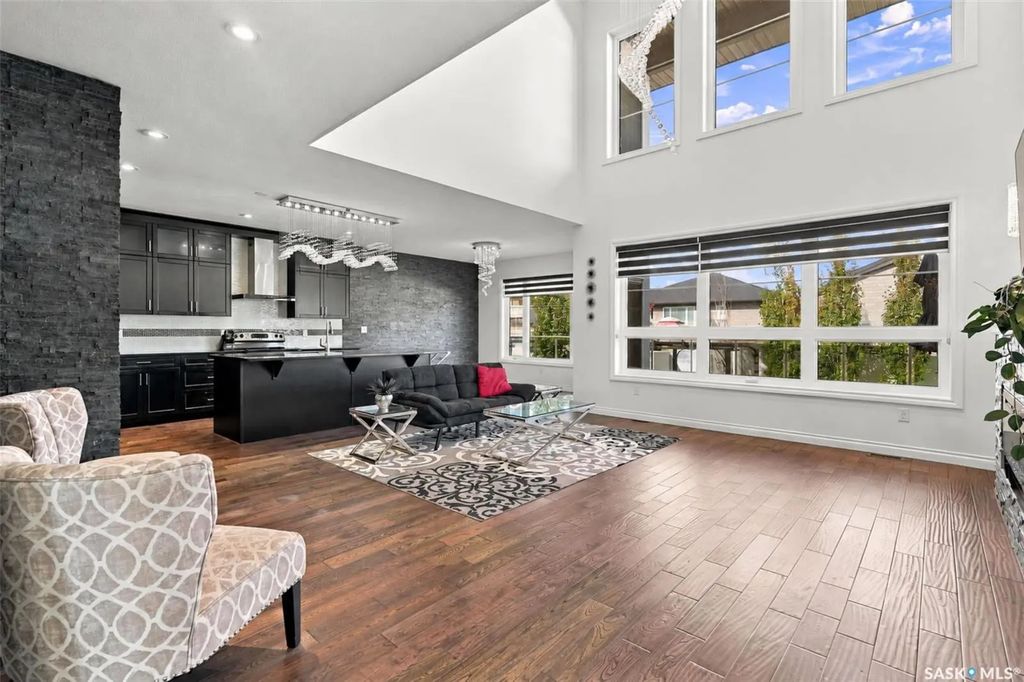 4714 Green Apple Drive E, Regina