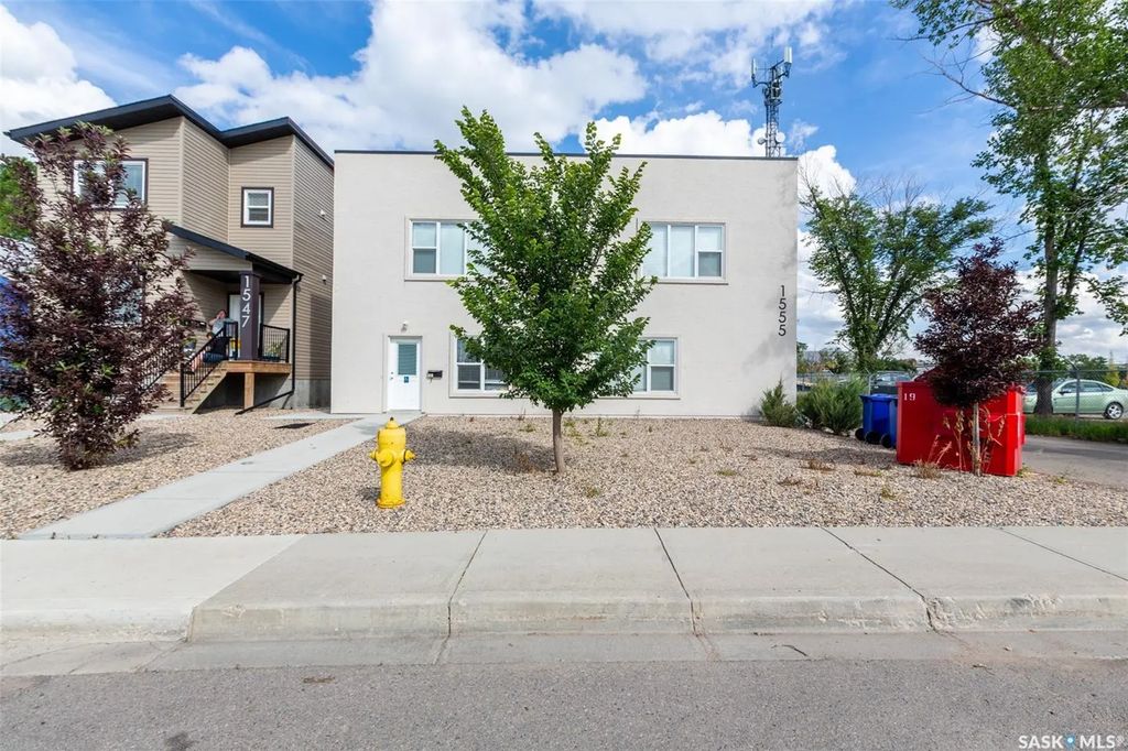 1555 Princess Street, Regina