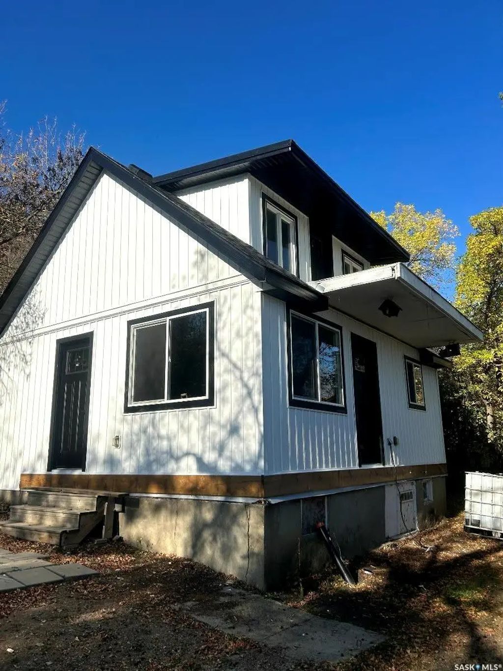 239 B-say-tah Road, B-Say-Tah