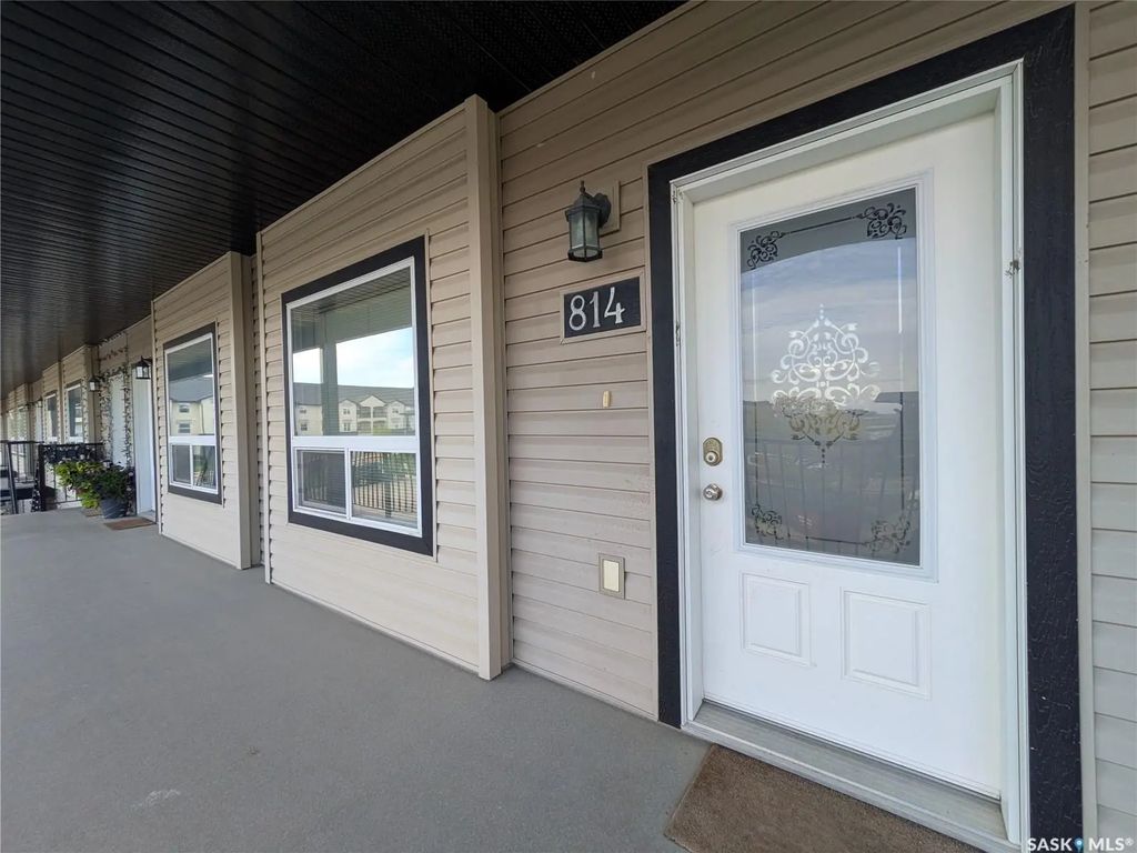 #814 - 3802 Dewdney Avenue E, Regina