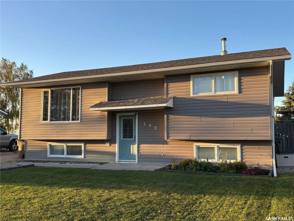 242 Lendrum Street, Melfort