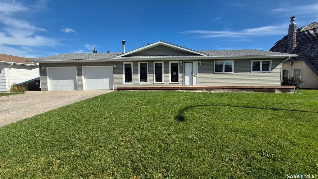 409 Herman Cres, Davidson