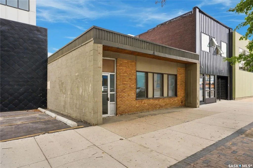 315 20th Street E, Saskatoon