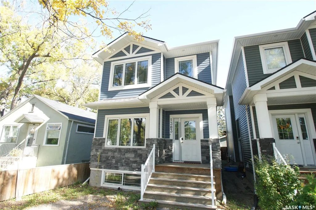 1303a Broadway Avenue, Saskatoon