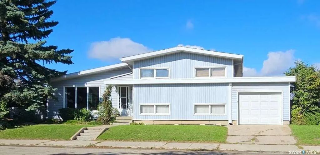 549 Laurier Drive, Prince Albert