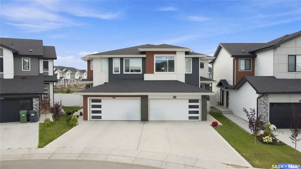 422 Myles Heidt Manor, Saskatoon