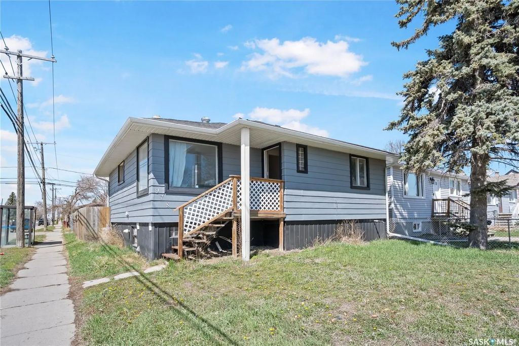 978 Lindsay Street, Regina