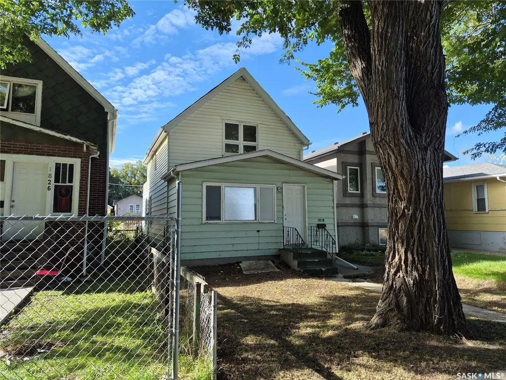 1818 Ottawa Street, Regina