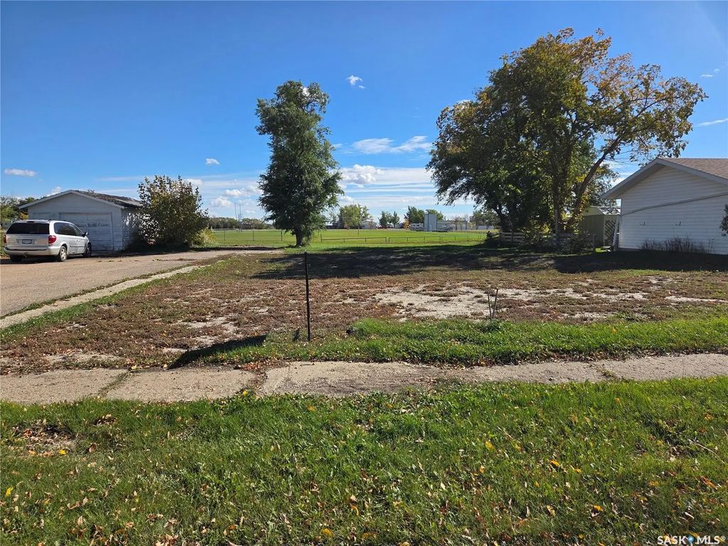 564 Butte Street, Central Butte