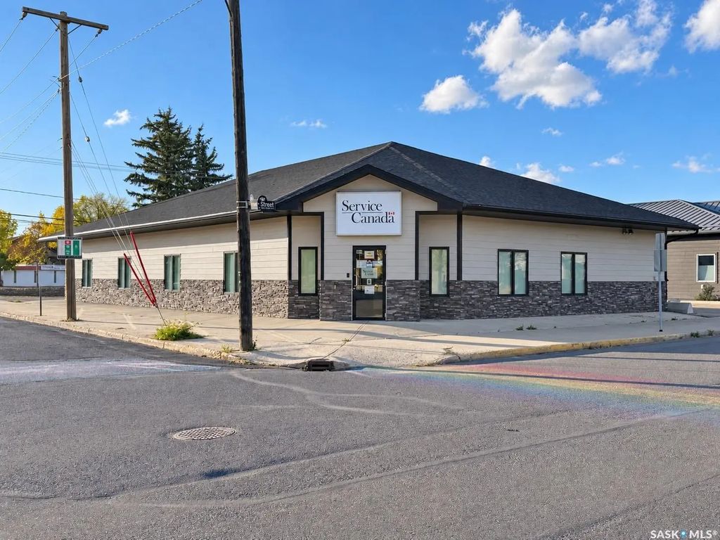 1401 101st Street, North Battleford