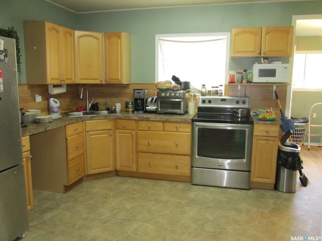 221 1st Street E, Nipawin