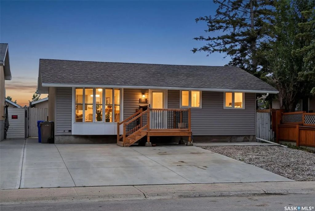 54 Trudelle Cres, Regina
