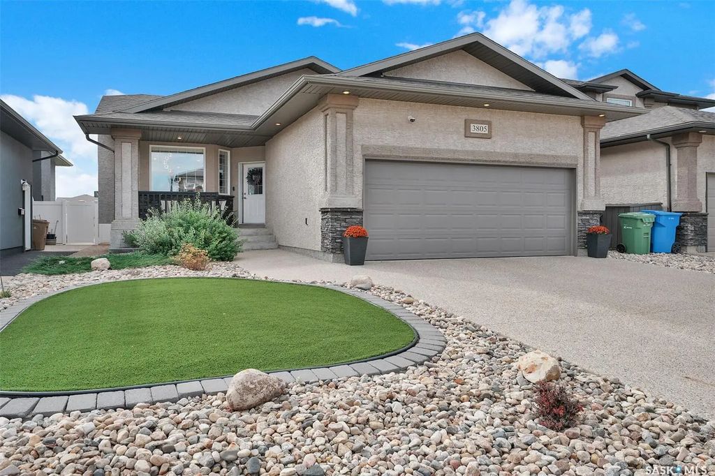 3805 Green Moss Bay, Regina