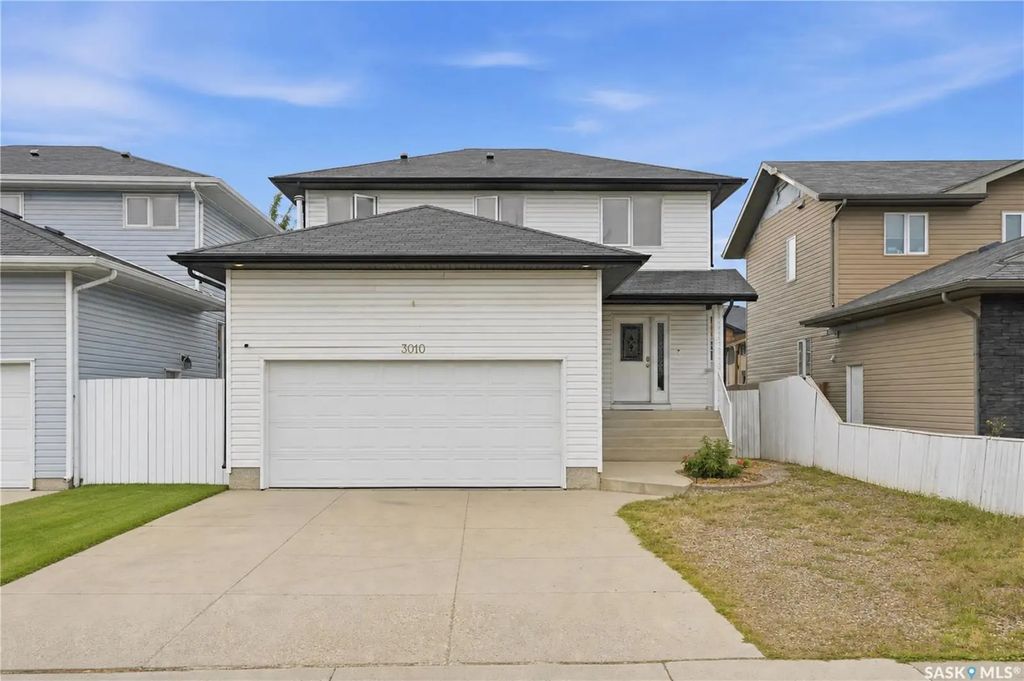 3010 37th Street W, Saskatoon
