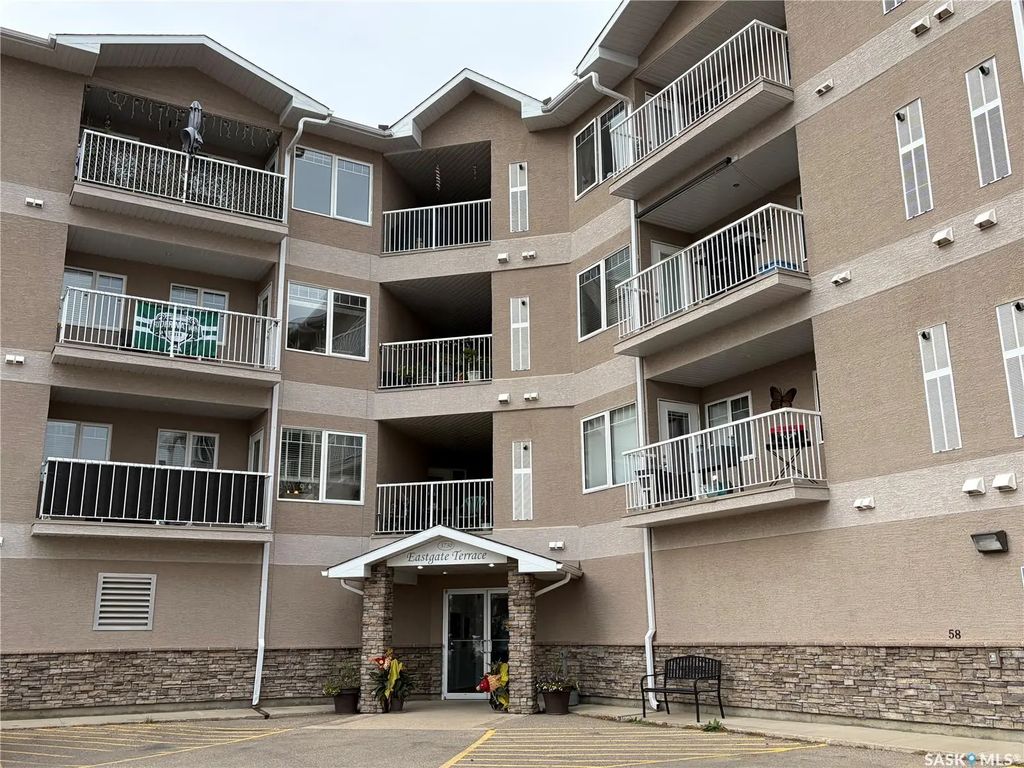 #304 - 3730 Eastgate Drive E, Regina