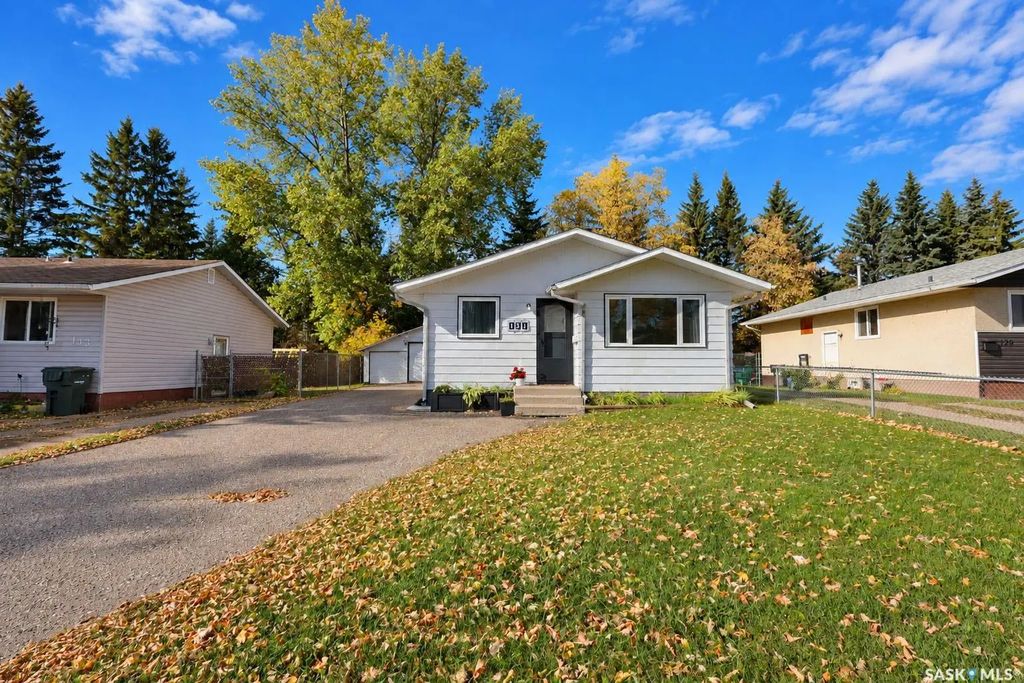 131 Mcintosh Drive, Prince Albert