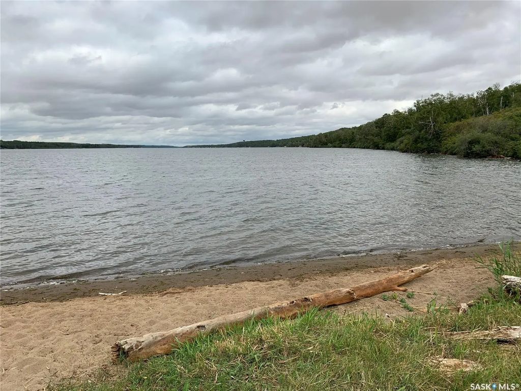 42 Wakonda Drive, Hoodoo Rm No. 401