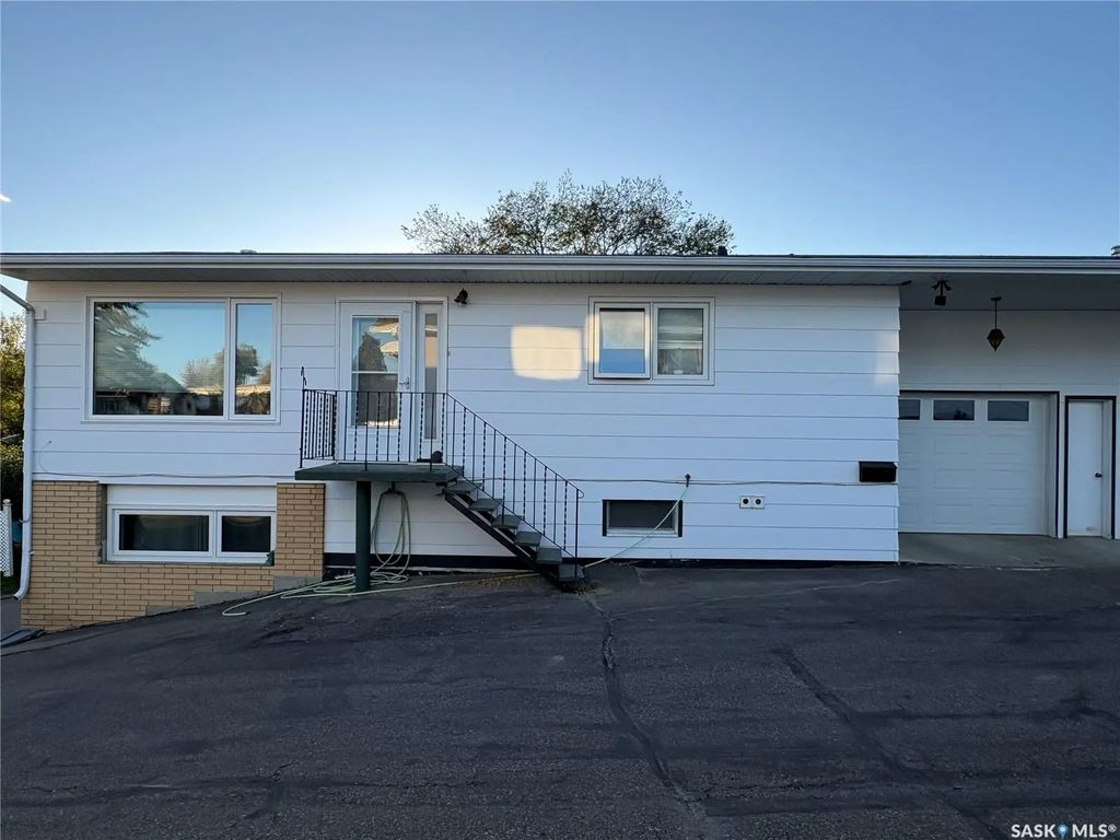 1181 Ashley Drive, Swift Current