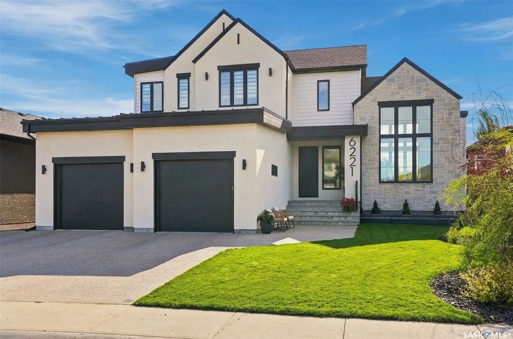 6221 Koep Avenue, Regina