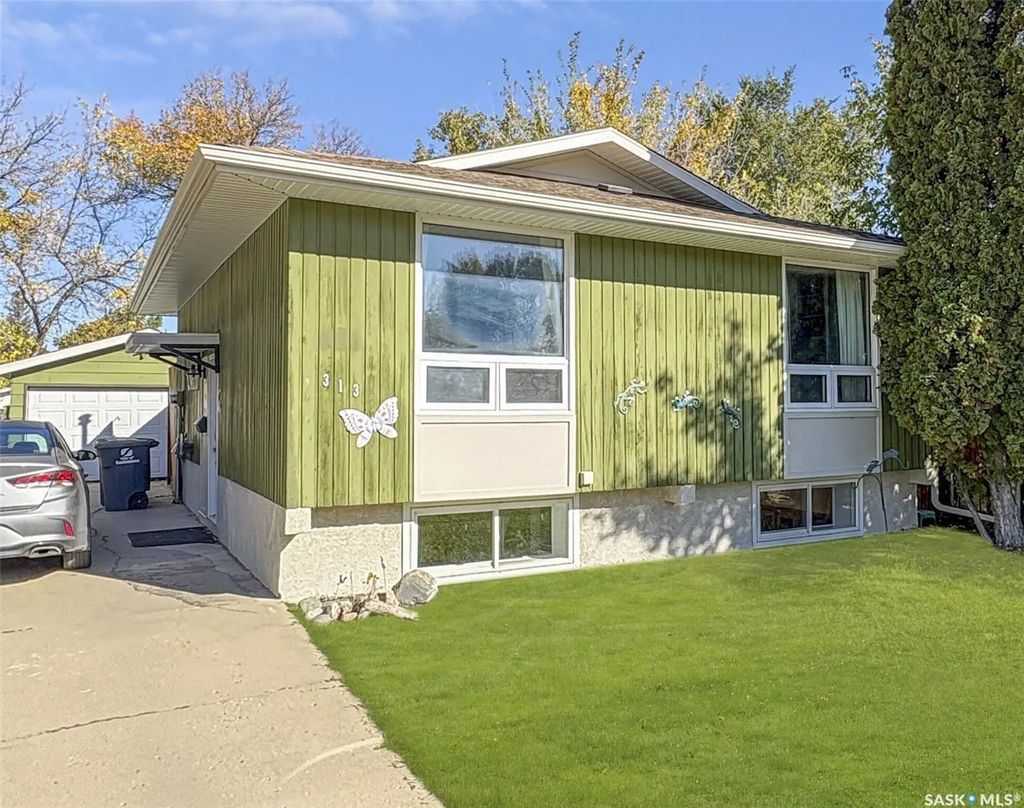 313 Birch Cres, Saskatoon