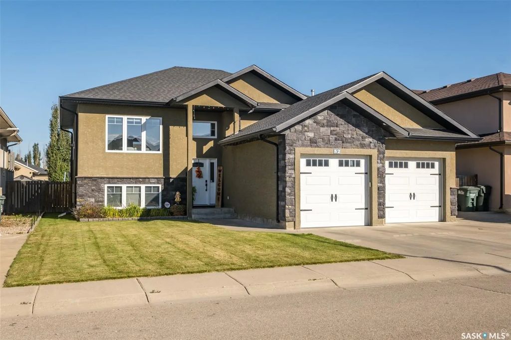 52 Coombe Drive, Prince Albert