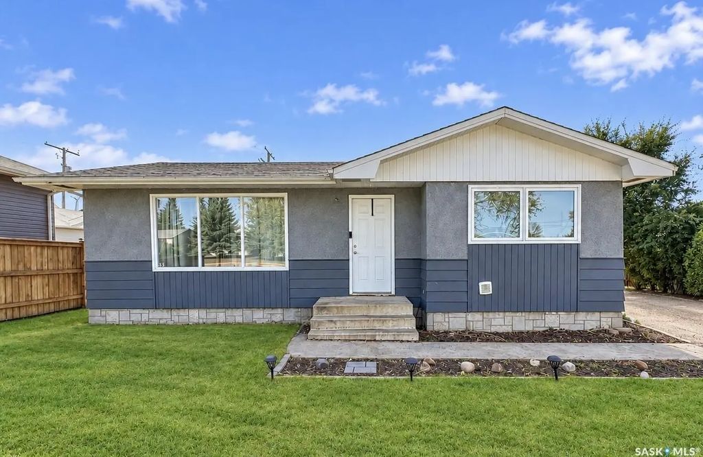 351 26th Street, Battleford