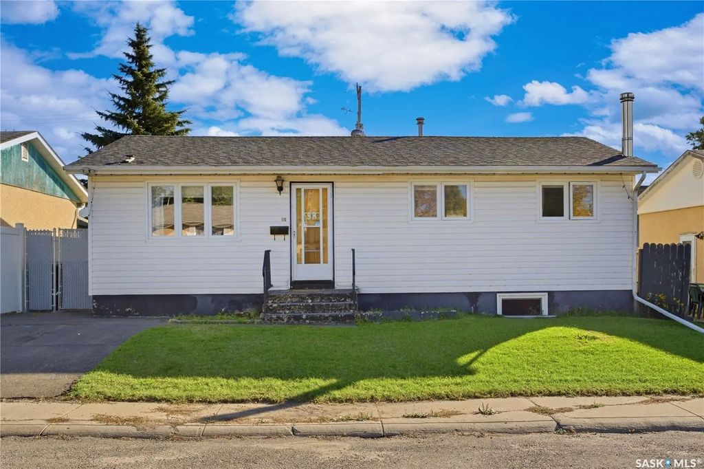 98 Ramsay Court, Saskatoon