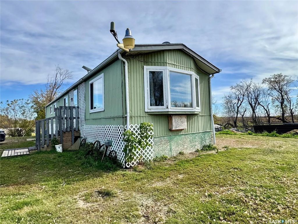 Hwy 2 South Acreage, Prince Albert Rm No. 461