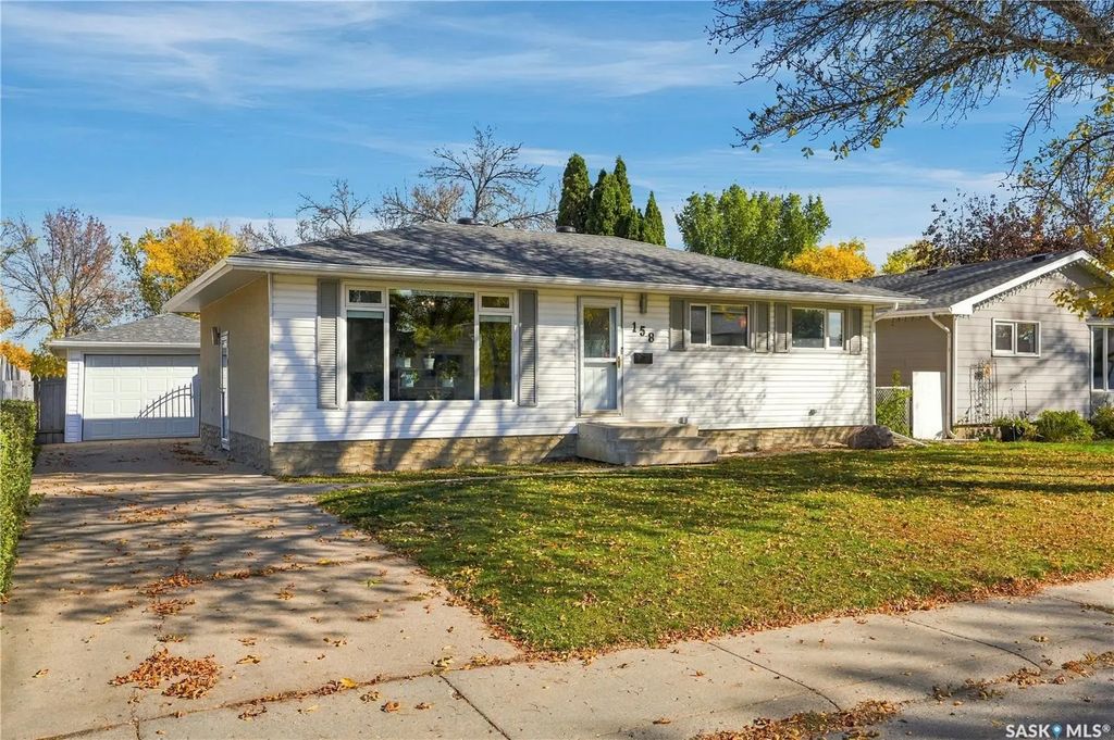 158 Smallwood Cres, Saskatoon