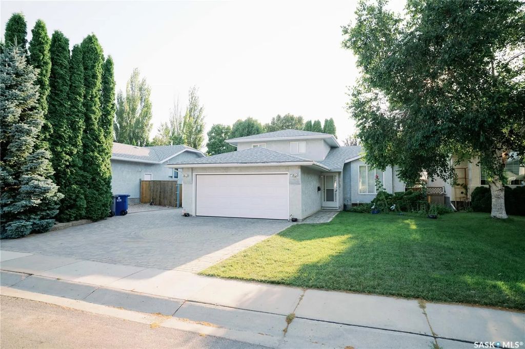 939 Haslam Cres, Saskatoon