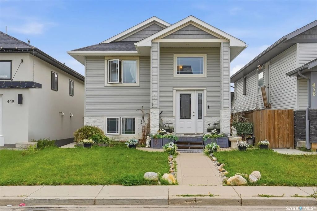 474 Kloppenburg Street, Saskatoon