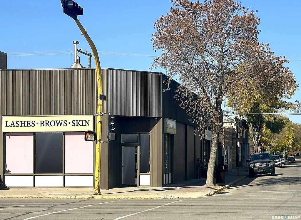1 Broadway Street W, Yorkton