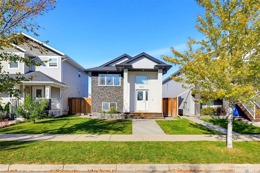 3814 33rd Street W, Saskatoon