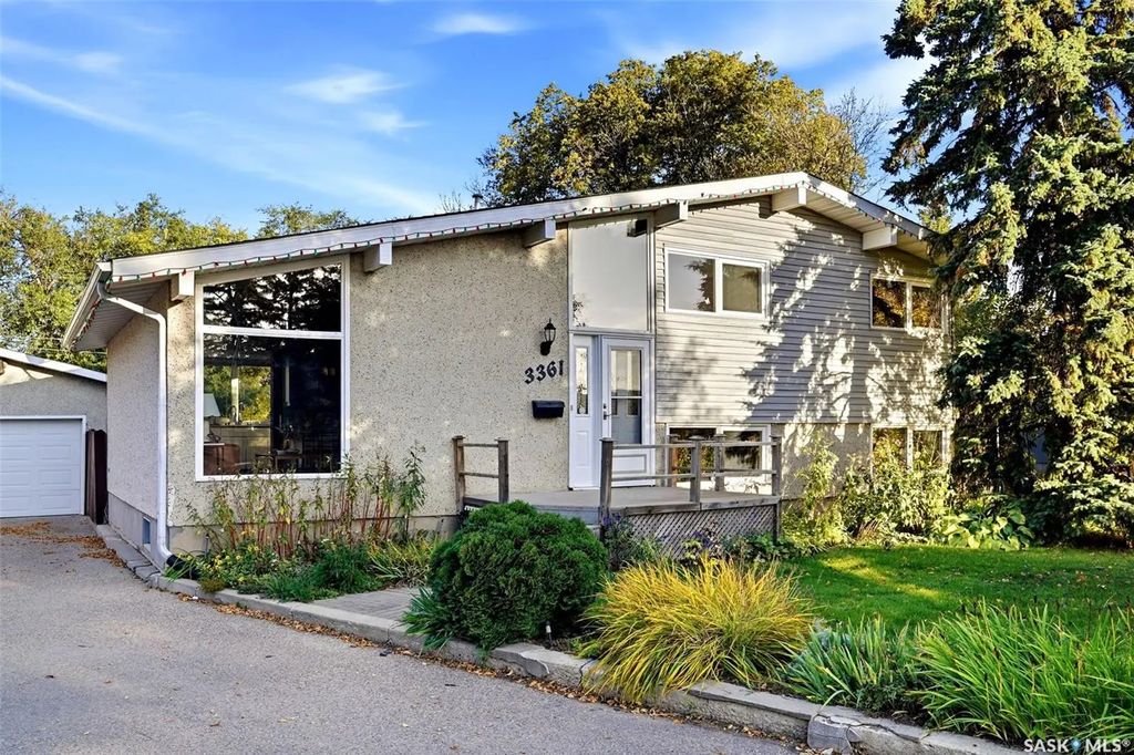3361 Wascana Street, Regina