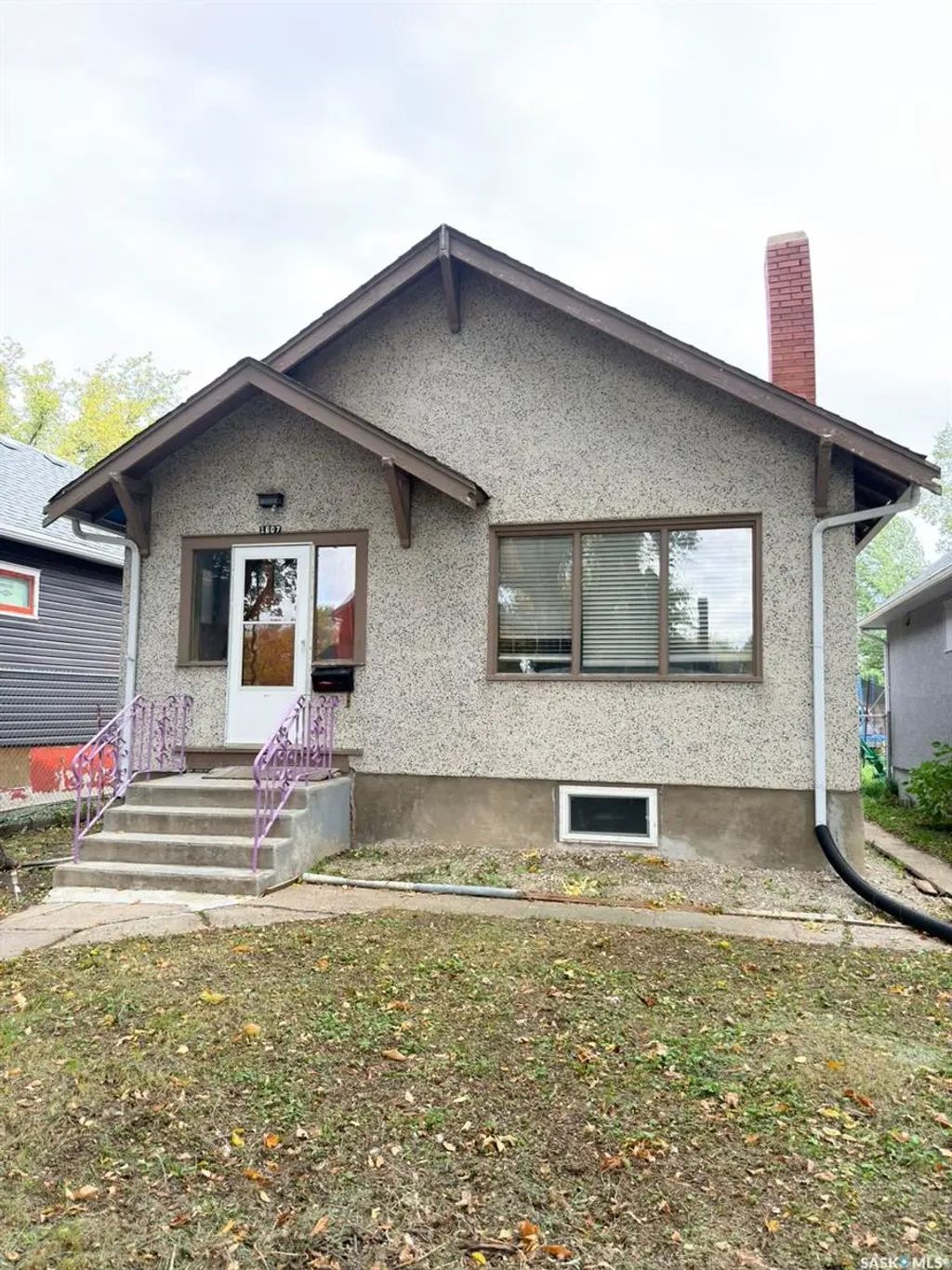 1607 Athol Street, Regina