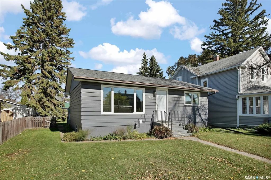 1014 5th Street, Rosthern