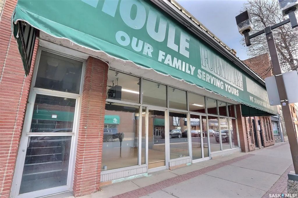 1306 Central Avenue, Prince Albert
