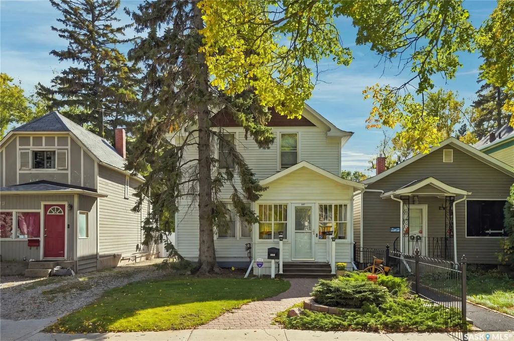 517 Rusholme Road, Saskatoon