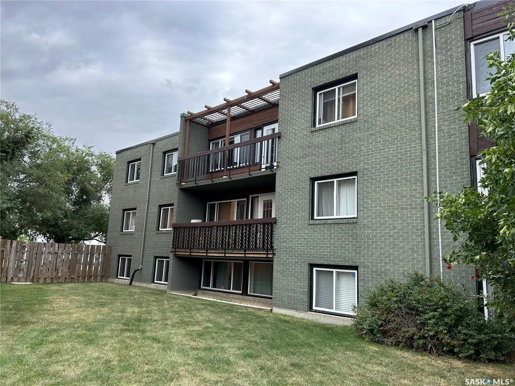#17 - 208 Lindsay Place, Saskatoon