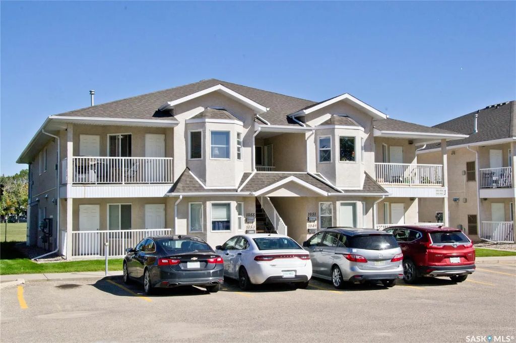 1049 Birchwood Place, Regina