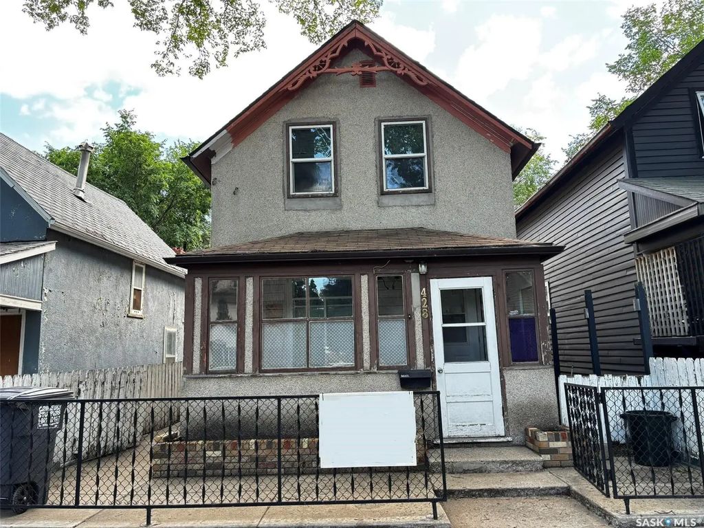 428 I Avenue S, Saskatoon