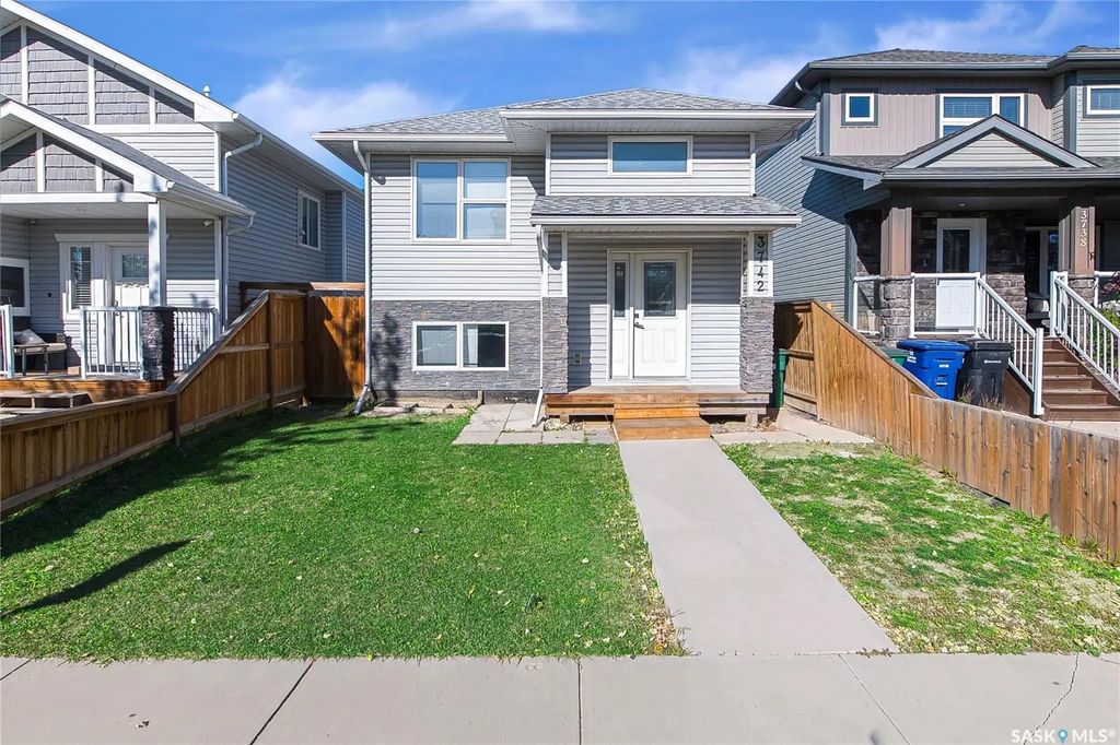 3742 33rd Street W, Saskatoon